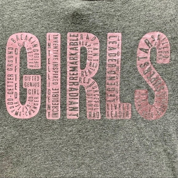 Gap Kids Grey and Pink Girls Graphic T-shirt M (8) - Picture 2 of 4